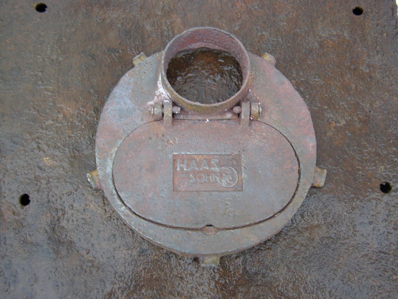 leid 2086.jpg
