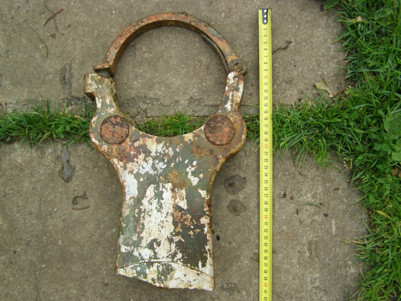 r2 039.jpg