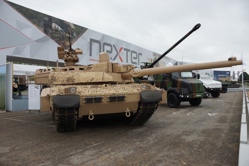 AUE 12.7 modern..jpg