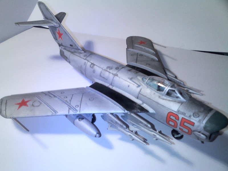MiG-17PFU (1).jpg