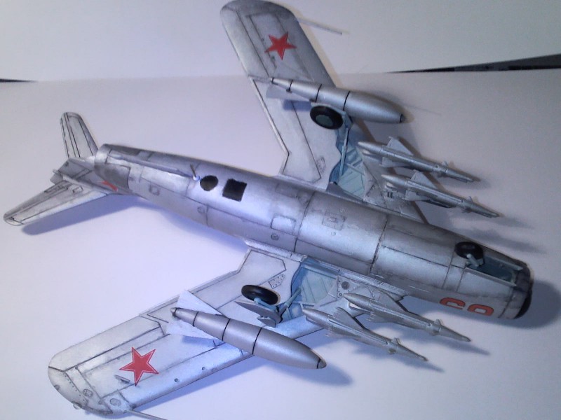 MiG-17PFU (4).jpg