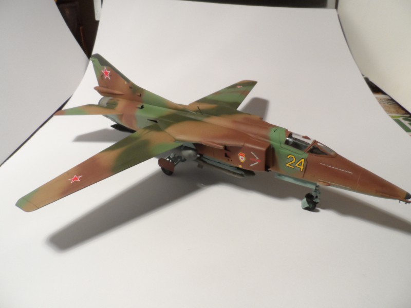 MiG-27 (2).JPG