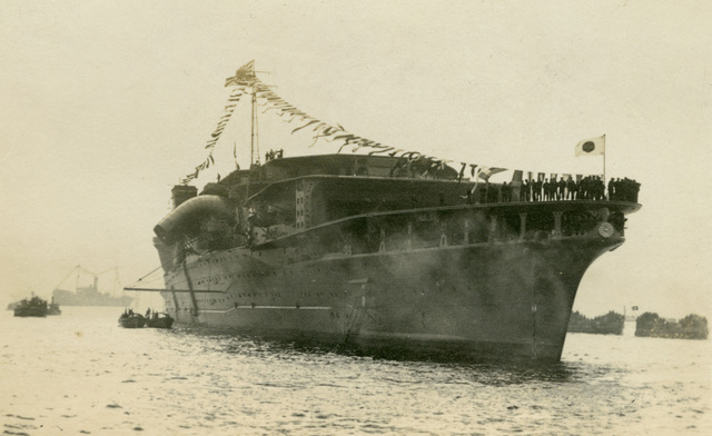 Screenshot_2019-10-21 【写真・図版】１９３０年ごろに撮影されたと推定される朝日新聞社所蔵の日本海軍空母「赤城」の写真.png