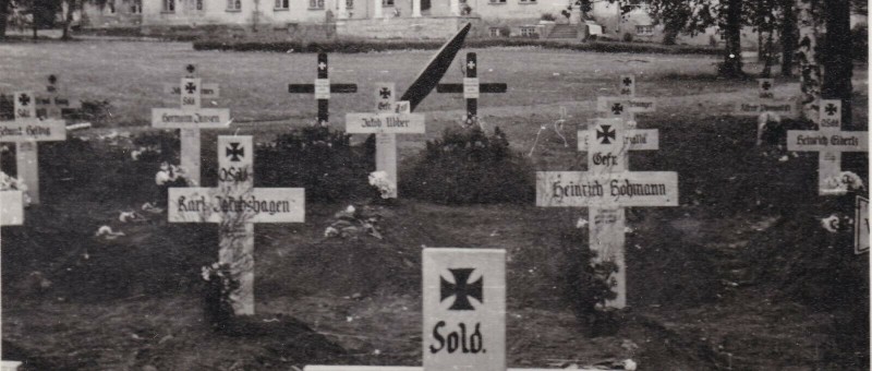 Heldenfriedhof Järva Jaani 3.jpg