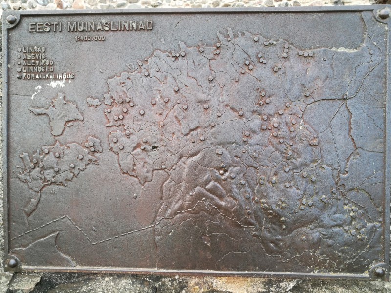 043_Viljandi_linnus.jpg