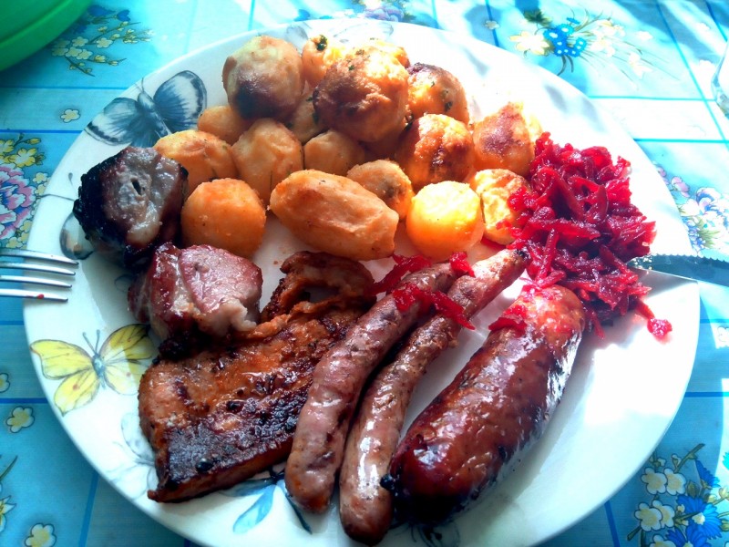 Nõo ja Matsimoka tarelkal.jpg