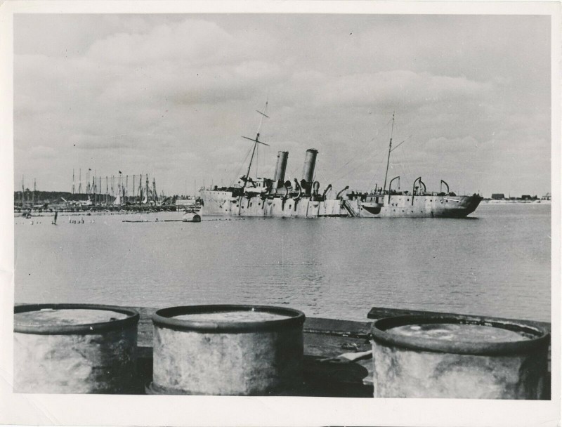 Amur Tallinnas 1.jpg