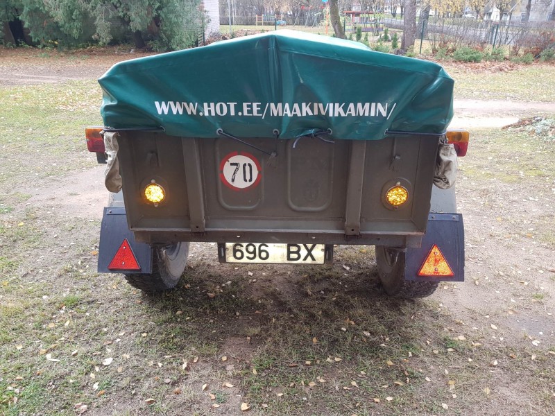 GAZ 704 5.jpg