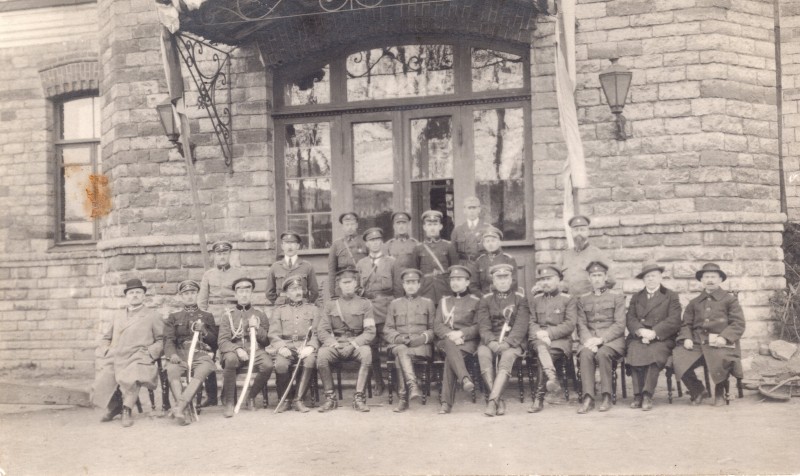 juhuslik tundmatu vanem Parikase pilt.jpg