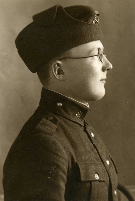 juhuslik tundmatu 20-30-ndad Põltsamaa kandist.jpg