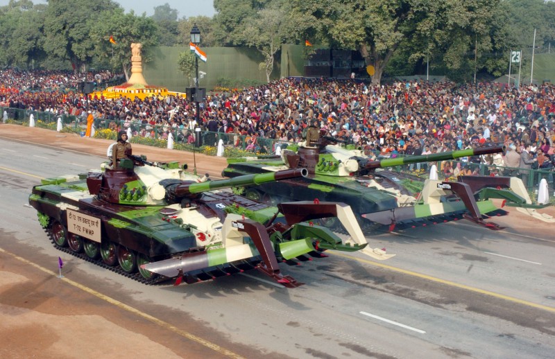 T-72-tanks-parade.jpg