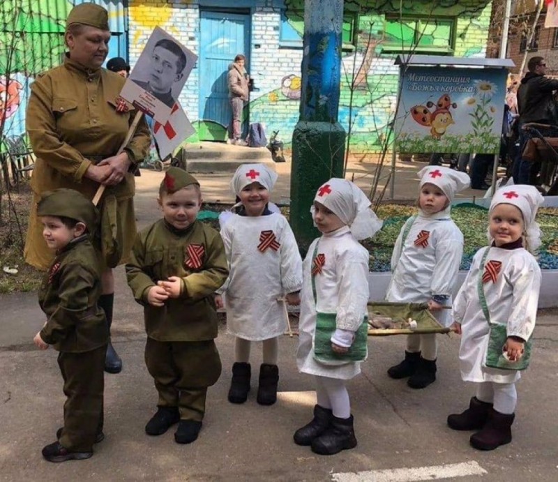 Россия, устремлённая в будущее..jpg