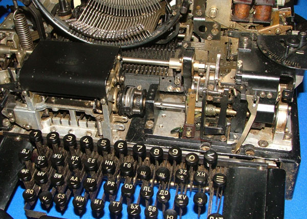 sms_t63_03a.jpg