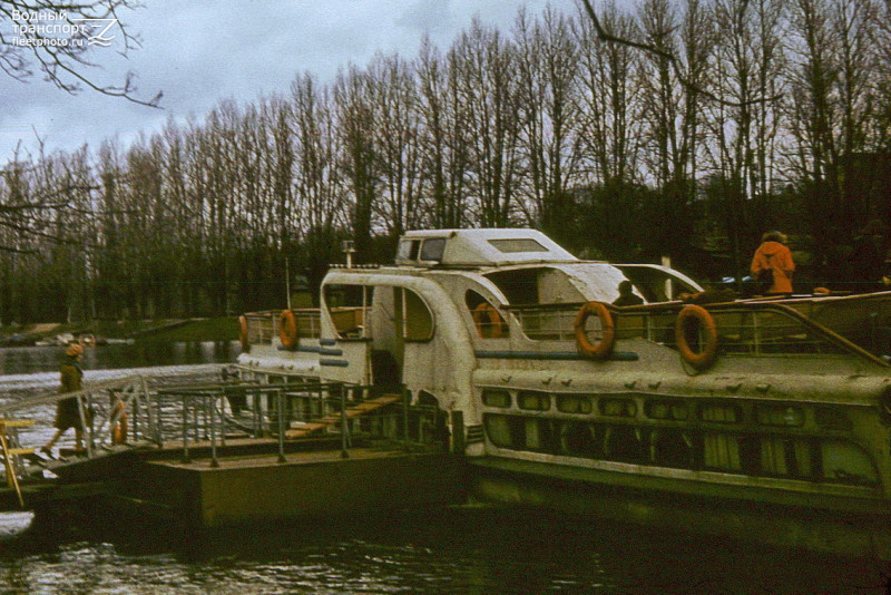 1979 M-282 Kreutzwald A.jpg