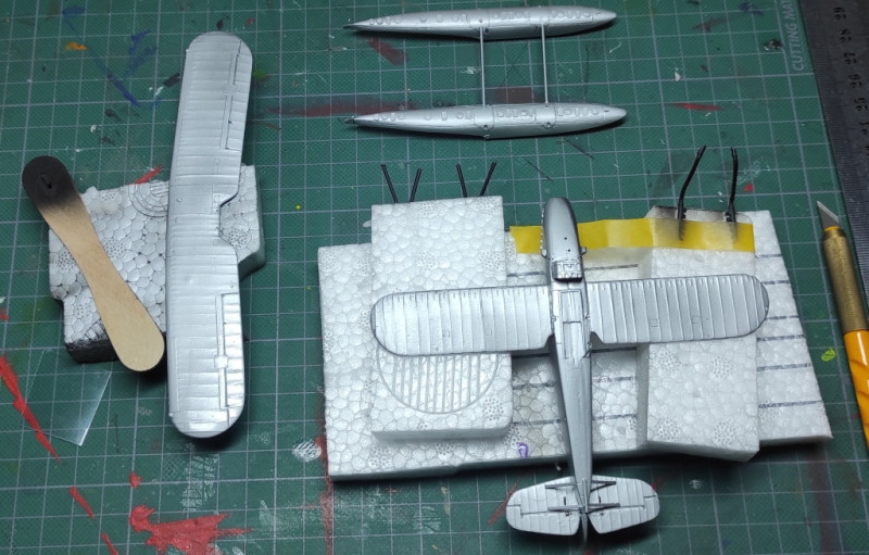 Hart_151_044.jpg (516.11 KiB) Vaadatud 1583 korda Ja põhitoon, Tamiya hõbedane.