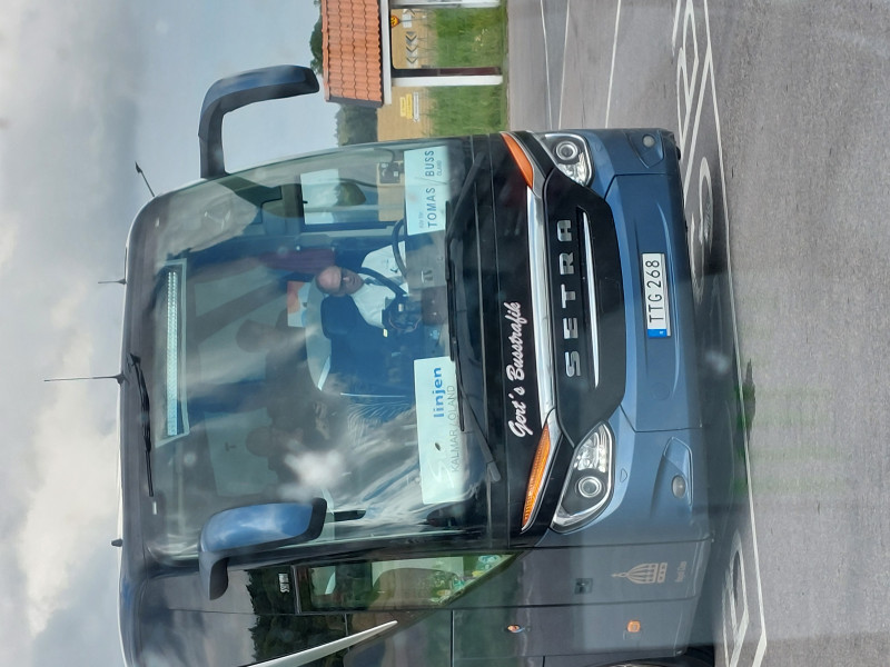 buss.jpg