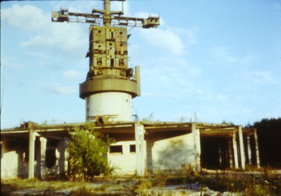 Kikepera2_0889_v.jpg
