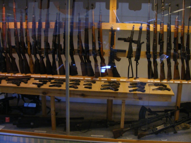 Laskerelvade kollektsioon kogu Taani armee kasutuses olnud tulirelvadest alates musketitest.